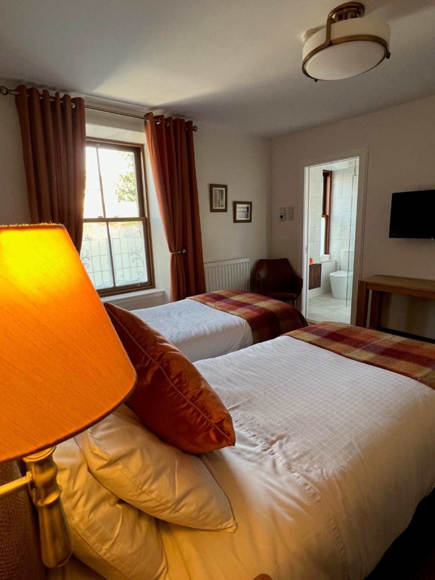Fort Charlotte Guest House Lerwick Esterno foto