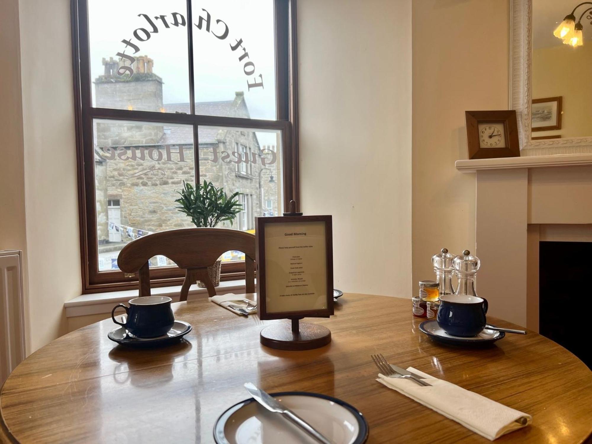 Fort Charlotte Guest House Lerwick Esterno foto